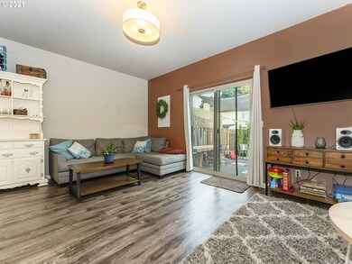 470 SW 3rd Ave, Canby, OR 97013 - photo 6