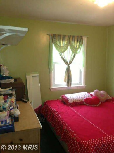 5642 Fenwick Dr, Alexandria, VA 22303 - photo 7