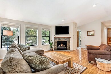 61183 Fircrest Knoll 5