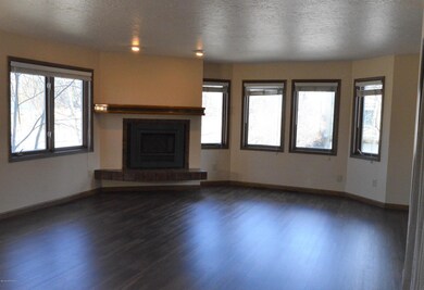 320 E Dowling Rd unit 6, Anchorage, AK 99518 - photo 5