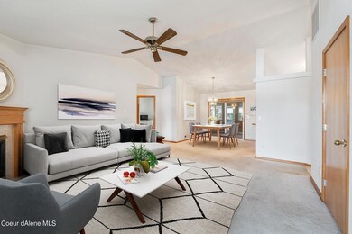 Spacious living room