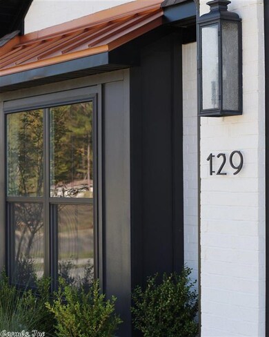 This Copper + Black accent is a Copper Run staple!