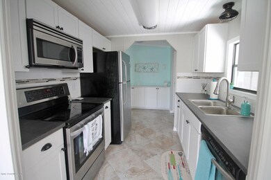 724 Oleander Cir, Sebastian, FL 32976 - photo 3