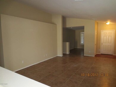 MLS-FrontRoom