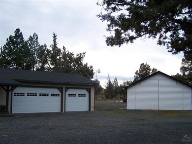 22837 Abilene Ct, Bend, OR 97701 - photo 5