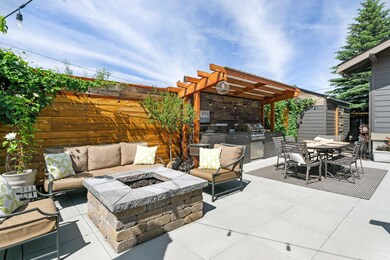 631 NW Columbia St, Bend, OR 97701 - photo 3