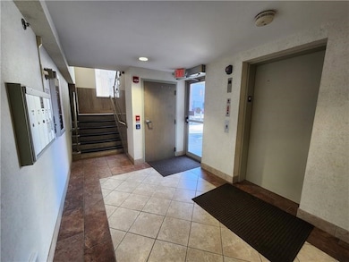 19 E Washington St, New Castle, PA 16101 - photo 2