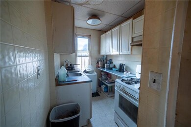 56 Merida Ave, Woonsocket, RI 02895 - photo 4