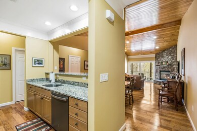 98 Woodland Loop unit 9, Lincoln, NH 03251 - photo 7