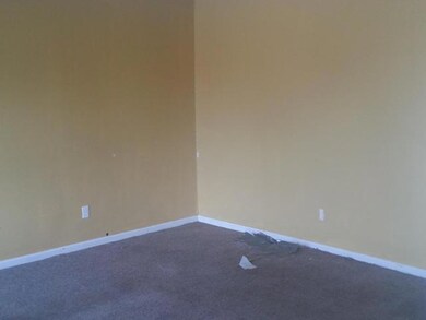 1513 Rogers Cir, Manchester, TN 37355 - photo 4