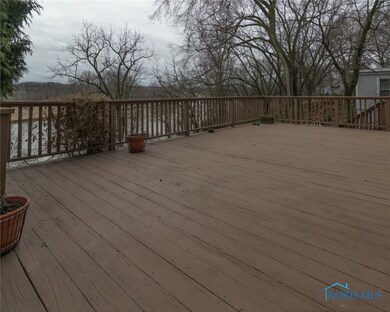 Deck w/view