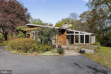 269 Sheep Ln, Millersville, PA 17551 - photo 7