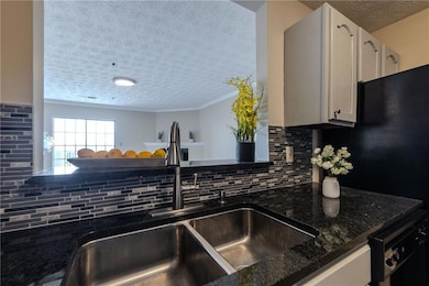 Lenox Villas Condominium unit 1509, Atlanta, GA 30324 - photo 7