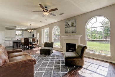 29735 Spring Terrace Dr, Spring, TX 77386 - photo 3