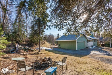 Exterior - Side 20170504-DW-8713-SMALL