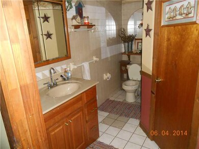 Full Bath.