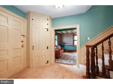 310 W Neversink Rd, Reading, PA 19606 - photo 3