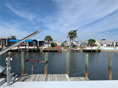 3872 Blueberry Ln, Saint James City, FL 33956 - photo 2