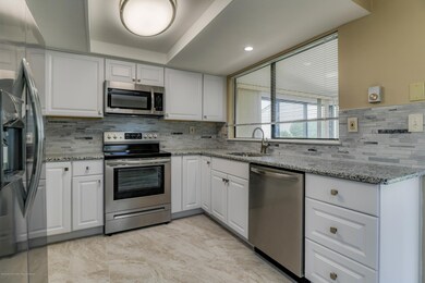 47A Dover Rd unit 47A, Monroe Township, NJ 08831 - photo 3