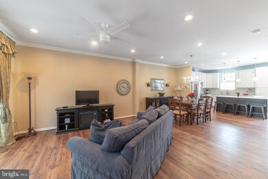 20811 Gaelic Ct, Germantown, MD 20874 - photo 7