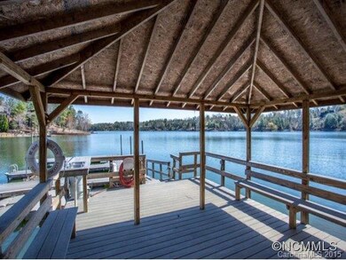 Dock View