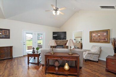 1336 N Sandy Creek Cir-7