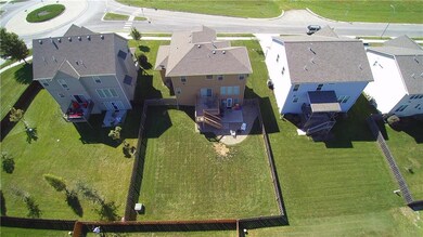 1404 SW Cornwall Rd, Raymore, MO 64083 - photo 2