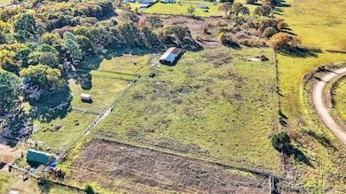 153 Hitching Post Ln, Cartwright, OK 74731 - photo 2