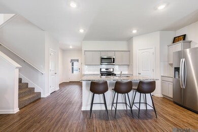 715 Jacques Ln, Zachary, LA 70791 - photo 4