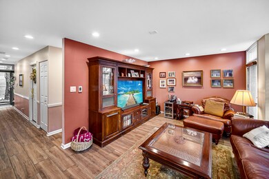 2708 N Southport Ave unit B, Chicago, IL 60614 - photo 4