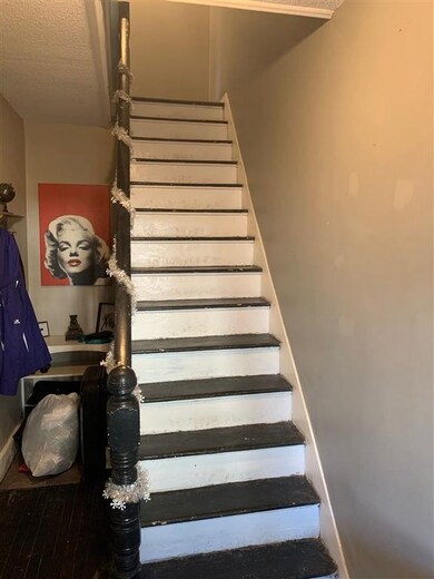 8 Beacon St, Nashua, NH 03064 - photo 7