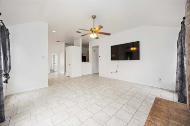 8411 Cienna Dr, Houston, TX 77040 - photo 5