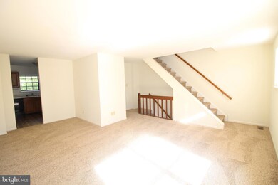 1939 Yorktown N, Norristown, PA 19403 - photo 6