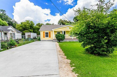 3305 Reid St, Houston, TX 77026 - photo 4