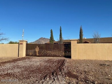 5711 w janice neighbor