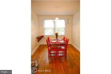 8651 Oak Rd, Parkville, MD 21234 - photo 6