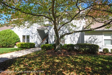 276 Sunshine Ct, Englishtown, NJ 07726 - photo 2