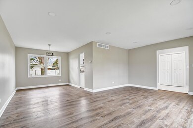 18910 Loras Ln, Country Club Hills, IL 60478 - photo 6