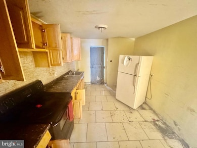 1717 W Baltimore St, Baltimore, MD 21223 - photo 3