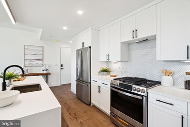 Otto on the Park unit PH11, Philadelphia, PA 19121 - photo 3