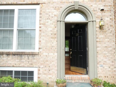 28 Hunting Horn Cir, Reisterstown, MD 21136 - photo 2