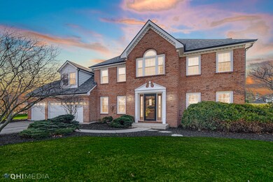 10626 Bridle Path Ct, Naperville, IL 60564 - photo 2