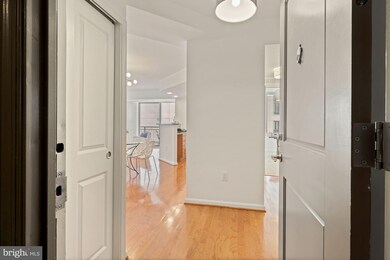 The Crescent unit 610, Silver Spring, MD 20910 - photo 3