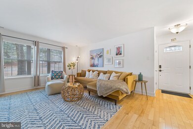 329 Surrey Ct unit 329, Sewell, NJ 08080 - photo 5