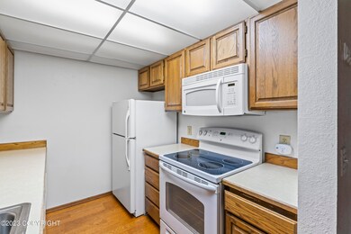 07 - 201 Barrow St U308