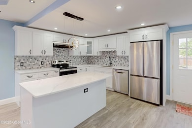 1813 Avenue A, Schenectady, NY 12308 - photo 3