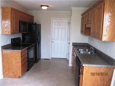 105 Sunrise Ct, Shelbyville, TN 37160 - photo 7