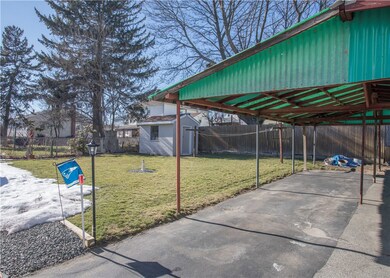 9 Eli St, Cumberland, RI 02864 - photo 2