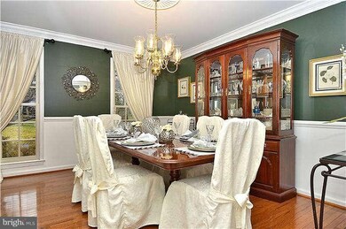 15462 Waters Creek Dr, Centreville, VA 20120 - photo 5