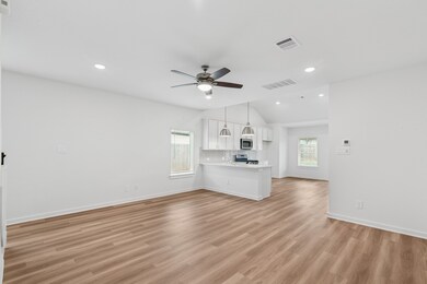 208 Sage River Ct, Willis, TX 77378 - photo 3